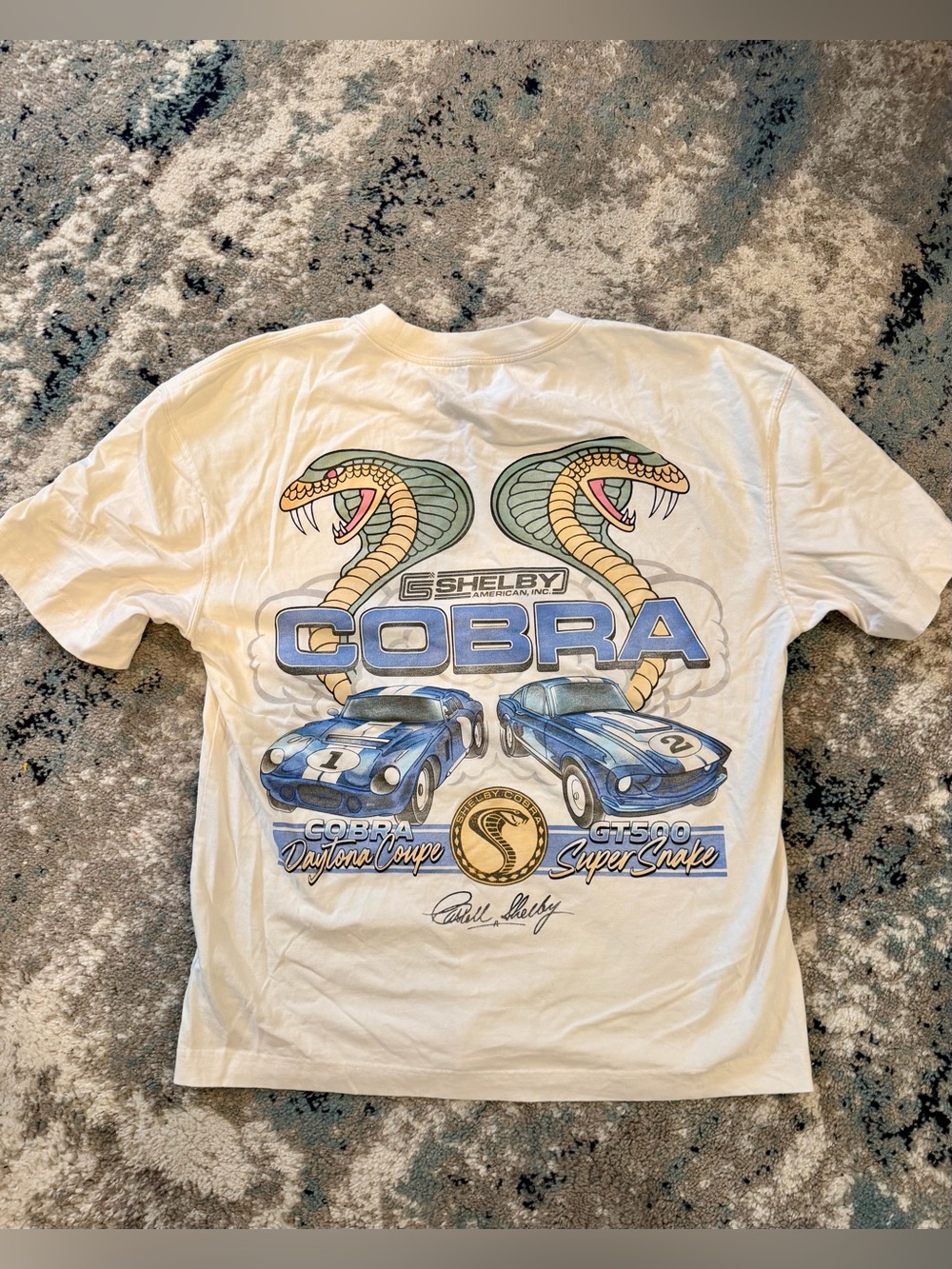 Hollister Cream Tee with Blue Cobra & Car Graphics - Men’s L